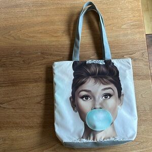 Audrey Hepburn tote bag, New, zip top grey cream